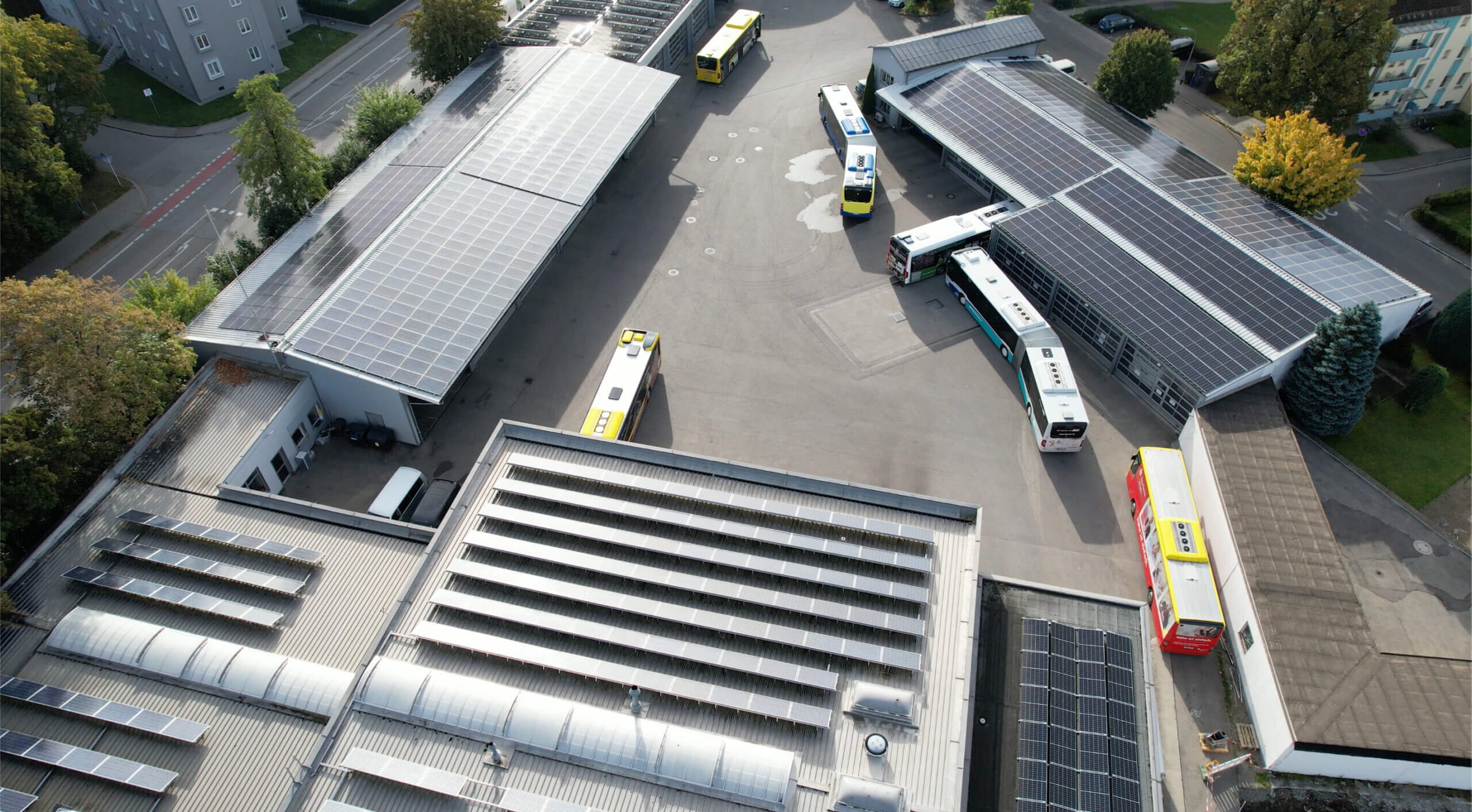 Busdepot aus Vogelperspektive
